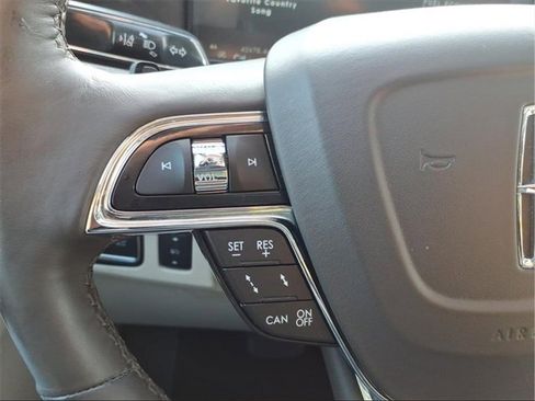 Used 2019 Lincoln Navigator Reserve w/ Cargo Package image 16