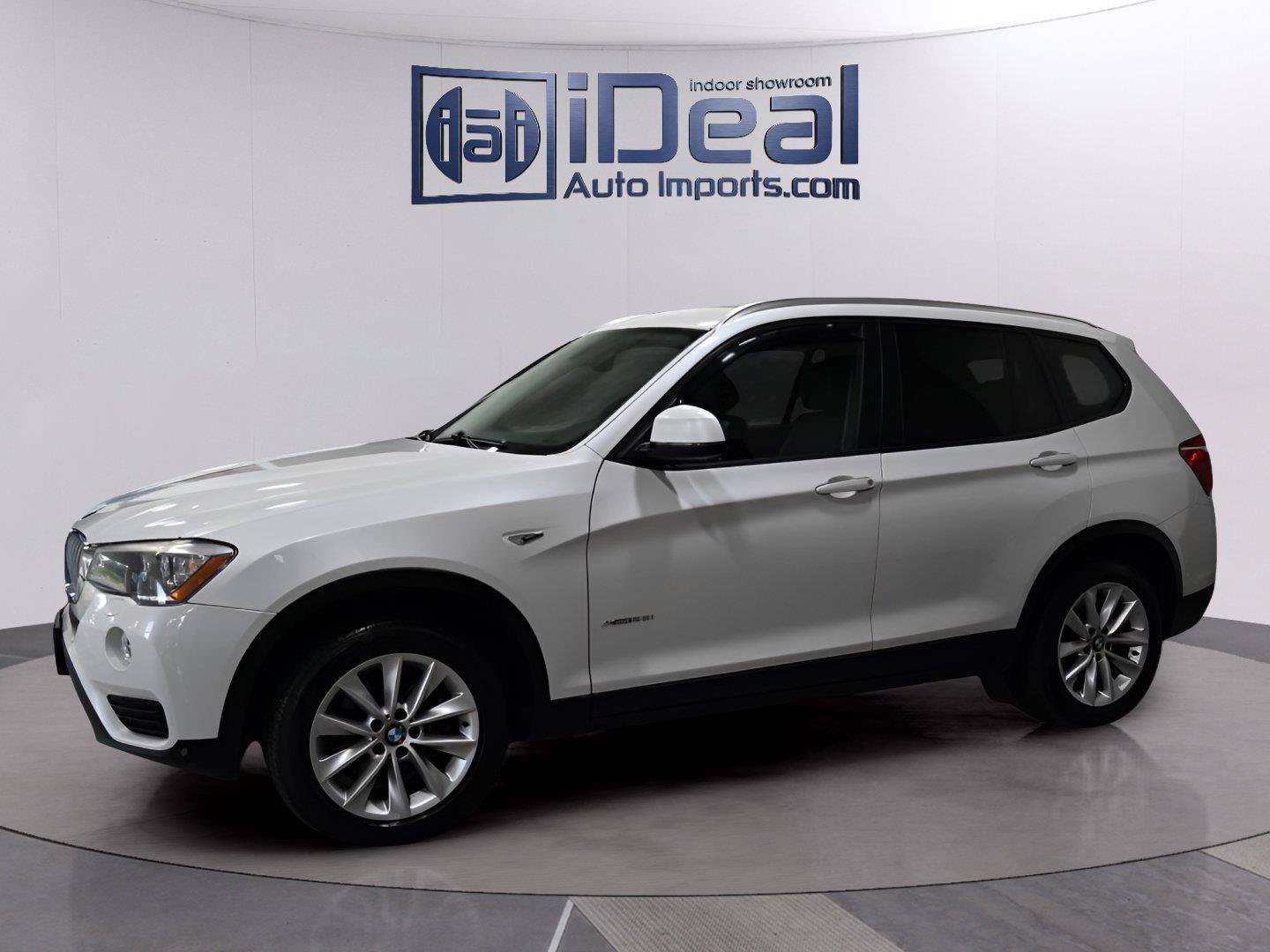 Used 2016 BMW X3 xDrive28i AWD/4WD image 1