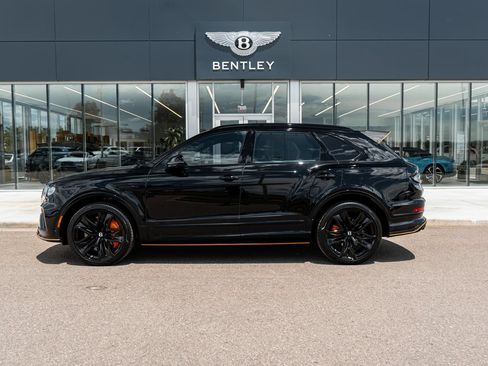 Certified 2026 Bentley Bentayga Speed AWD/4WD image 5