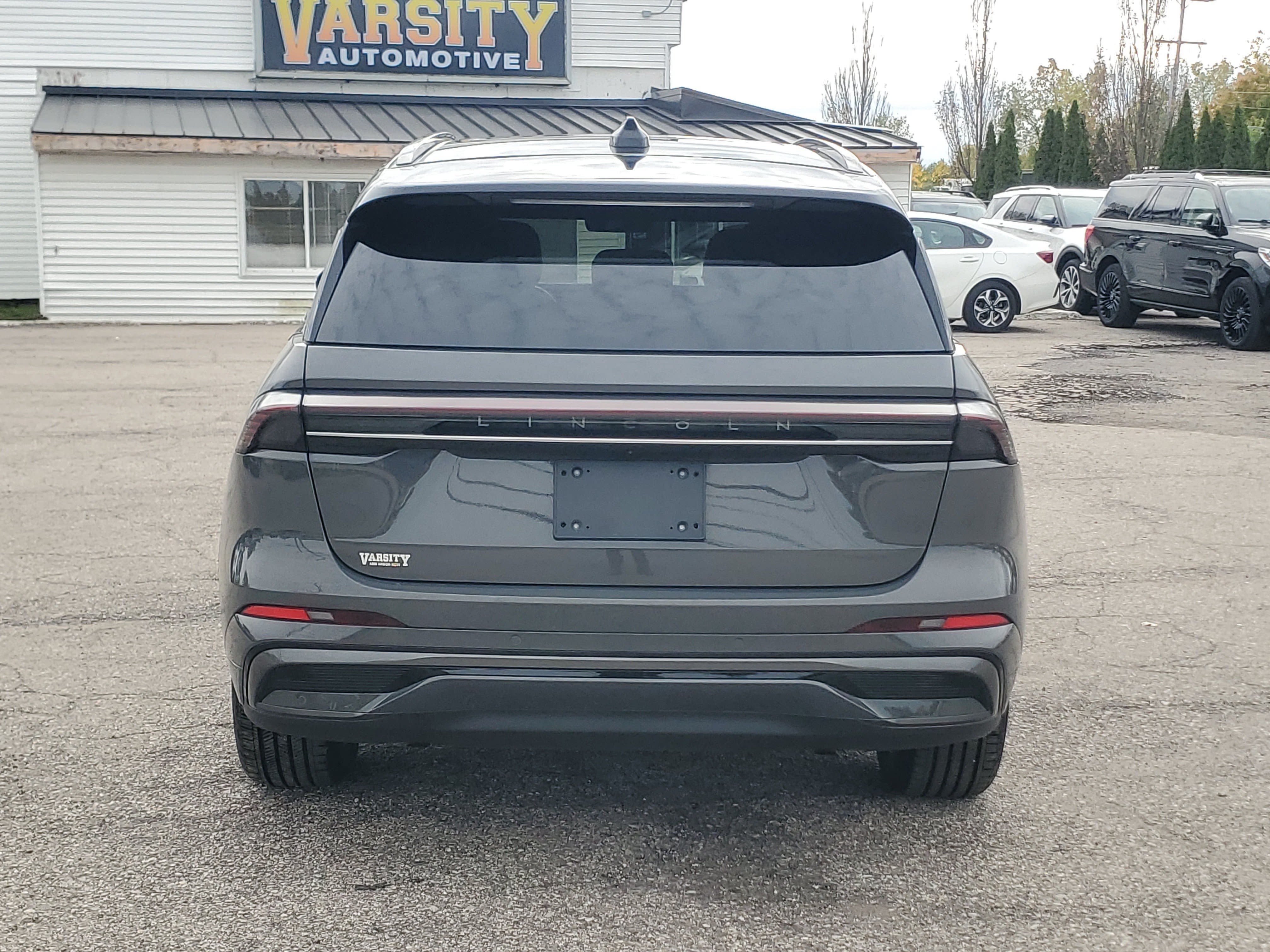 Used 2024 Lincoln Nautilus Black Label w/ Jet Appearance Package (87T) AWD/4WD image 5