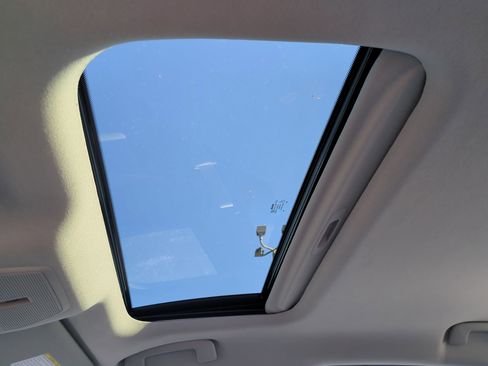 New 2026 Nissan Sentra SL w/ Floor Mat Package FWD image 19