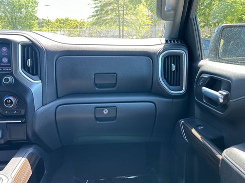 Used 2021 Chevrolet Silverado 1500 LT Trail Boss w/ Bed Protection Package image 28