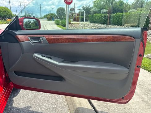 Used 2006 Toyota Solara SE FWD image 17