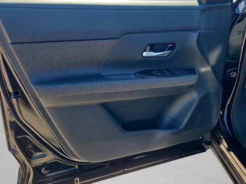 New 2026 Nissan Kicks SV image 25