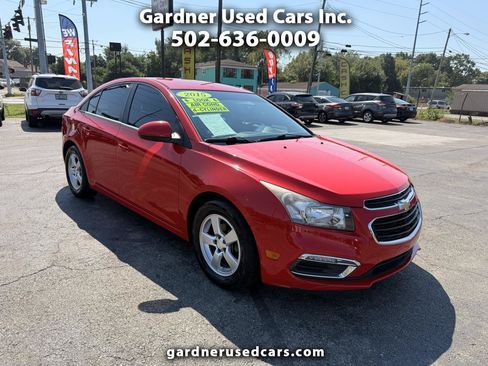 Used 2015 Chevrolet Cruze LT FWD image 1