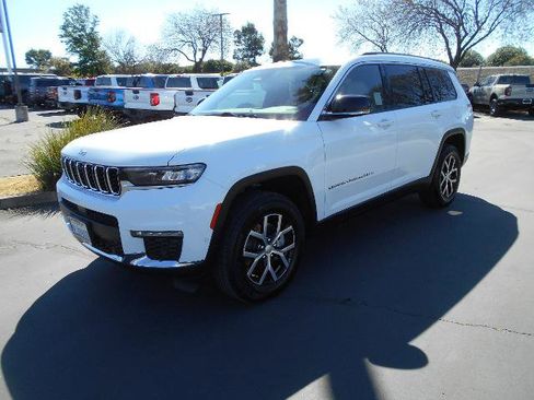 Used 2024 Jeep Grand Cherokee L Limited w/ Luxury Tech Group II AWD/4WD image 1