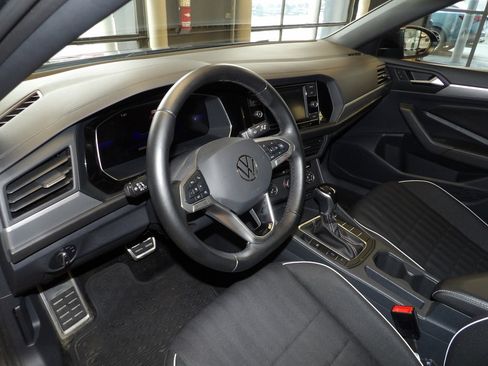 Used 2023 Volkswagen Jetta Sport image 24