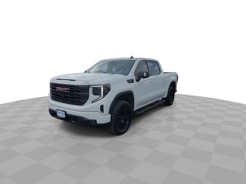 Used 2022 GMC Sierra 1500 Elevation w/ Elevation Premium Package AWD/4WD image 3