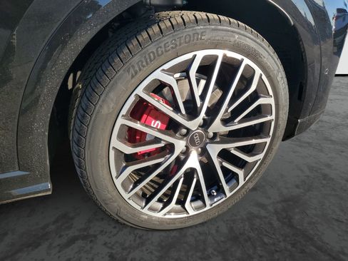 New 2025 Audi SQ5 Premium Plus image 6