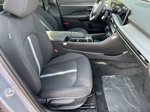 New 2026 Hyundai Sonata SEL FWD image 19