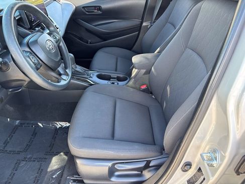 Used 2024 Toyota Corolla LE FWD image 18