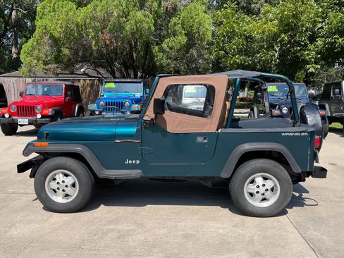Used 1995 Jeep Wrangler S image 5