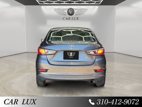 Used 2018 Toyota Yaris iA FWD image 4