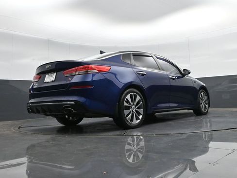 Used 2019 Kia Optima S image 41