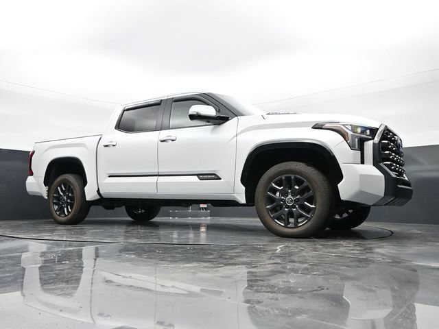 Used 2024 Toyota Tundra Platinum AWD/4WD image 37
