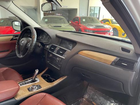 Used 2013 BMW X3 xDrive28i image 30