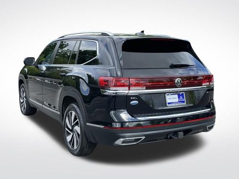 Used 2024 Volkswagen Atlas SEL AWD/4WD image 4
