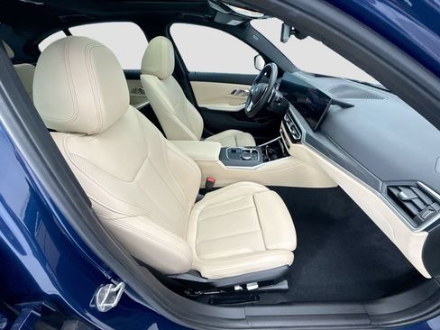Used 2023 BMW 330i Sedan w/ Premium Package RWD image 19