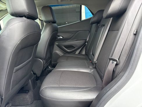 Used 2018 Buick Encore Preferred image 28