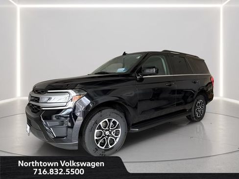 Used 2024 Ford Expedition XLT AWD/4WD image 1
