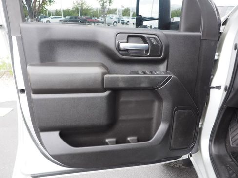 Used 2021 Chevrolet Silverado 2500 Custom w/ Custom Value Package AWD/4WD image 14