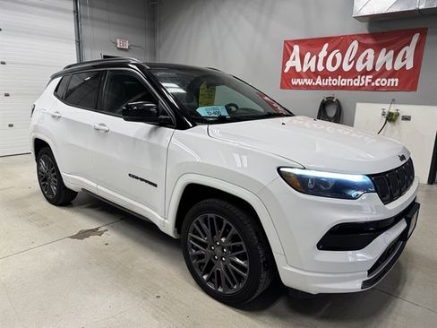 Used 2022 Jeep Compass High Altitude image 1