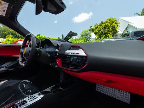 Used 2025 Ferrari SF90 Spider AWD/4WD image 69