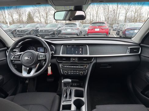 Used 2020 Kia Optima LX image 11