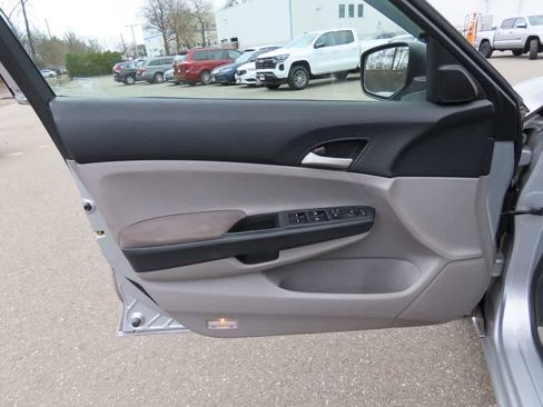 Used 2011 Honda Accord LX-P image 14