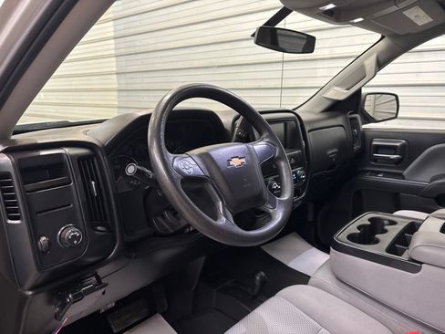 Used 2019 Chevrolet Silverado 1500 W/T w/ WT Convenience Package AWD/4WD image 10