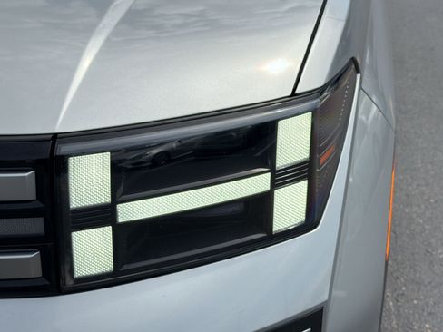 Used 2025 Hyundai Santa Fe SEL image 11