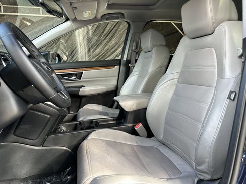 Used 2017 Honda CR-V Touring image 13