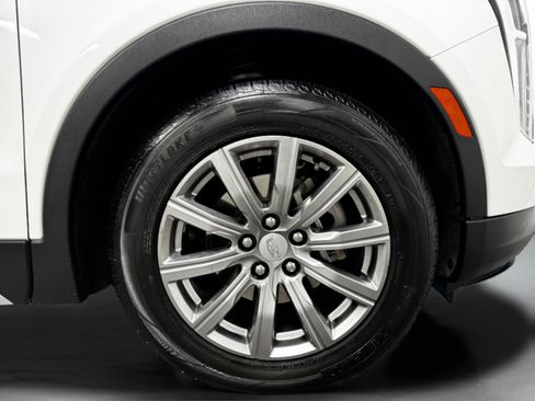 Used 2020 Cadillac XT4 Premium Luxury w/ Driver Awareness Package image 47