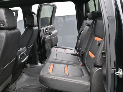 Used 2023 GMC Sierra 3500 AT4 w/ AT4 Premium Plus Package image 29