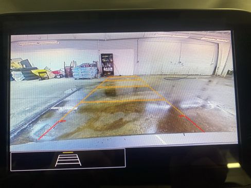 Used 2024 Chevrolet Malibu LT image 21