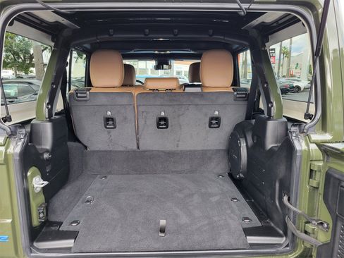 Used 2023 Jeep Wrangler Unlimited Rubicon 4xe w/ Steel Bumper Group image 23