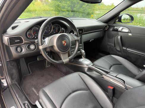 Used 2010 Porsche 911 Carrera RWD image 36