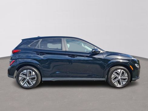 Used 2023 Hyundai Kona Limited FWD image 7