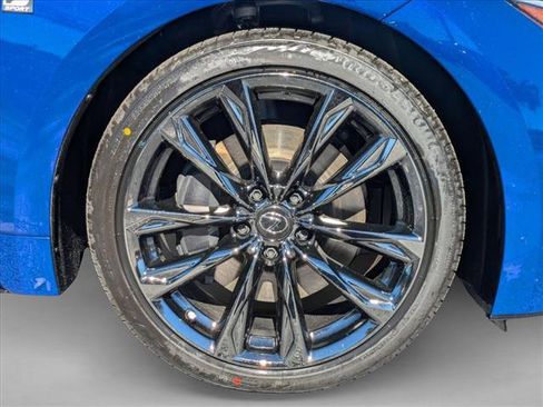 New 2025 Lexus IS 350 F Sport image 9