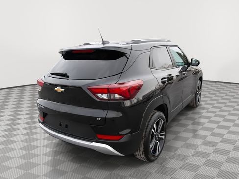 Used 2023 Chevrolet TrailBlazer LT w/ Convenience Package image 3