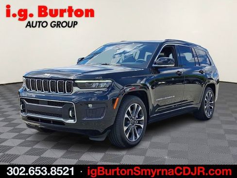 New 2025 Jeep Grand Cherokee L Overland w/ Luxury Tech Group IV AWD/4WD image 2