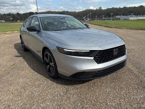 New 2026 Honda Accord SE image 2