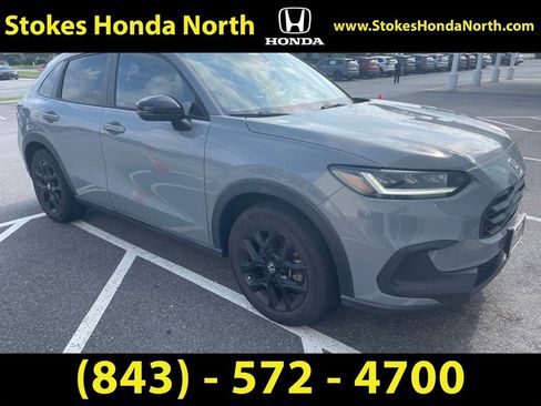Used 2024 Honda HR-V Sport image 3