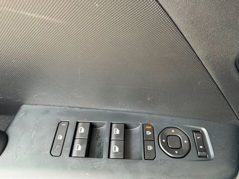 Used 2026 Kia K4 FWD image 4