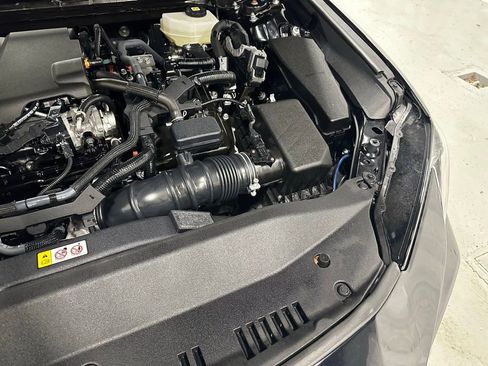 Used 2025 Toyota Camry SE image 68