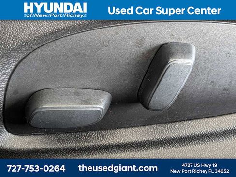 Used 2019 Chevrolet Camaro LT w/ RS Package image 21