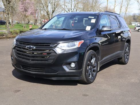 Used 2020 Chevrolet Traverse RS image 1