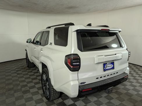 Used 2025 Toyota 4Runner TRD Sport AWD/4WD image 4