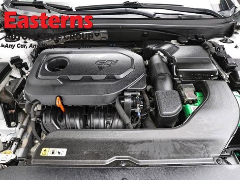 Used 2016 Hyundai Sonata Limited w/ Cargo Package FWD image 7