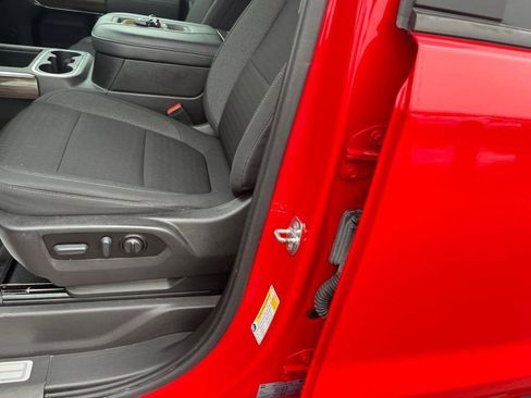 Used 2021 Chevrolet Silverado 1500 RST image 21